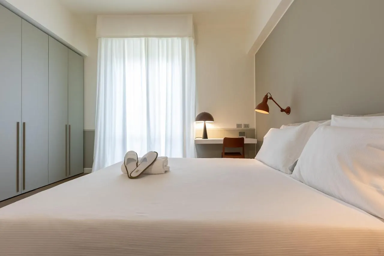 Beplace Apartments In De Angeli Milan Italy
