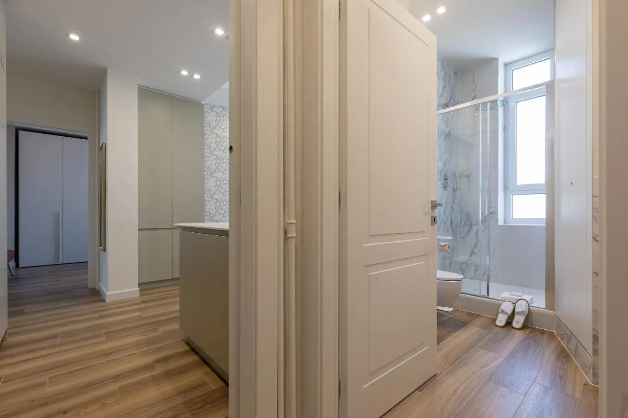 Beplace Apartments In De Angeli Milan